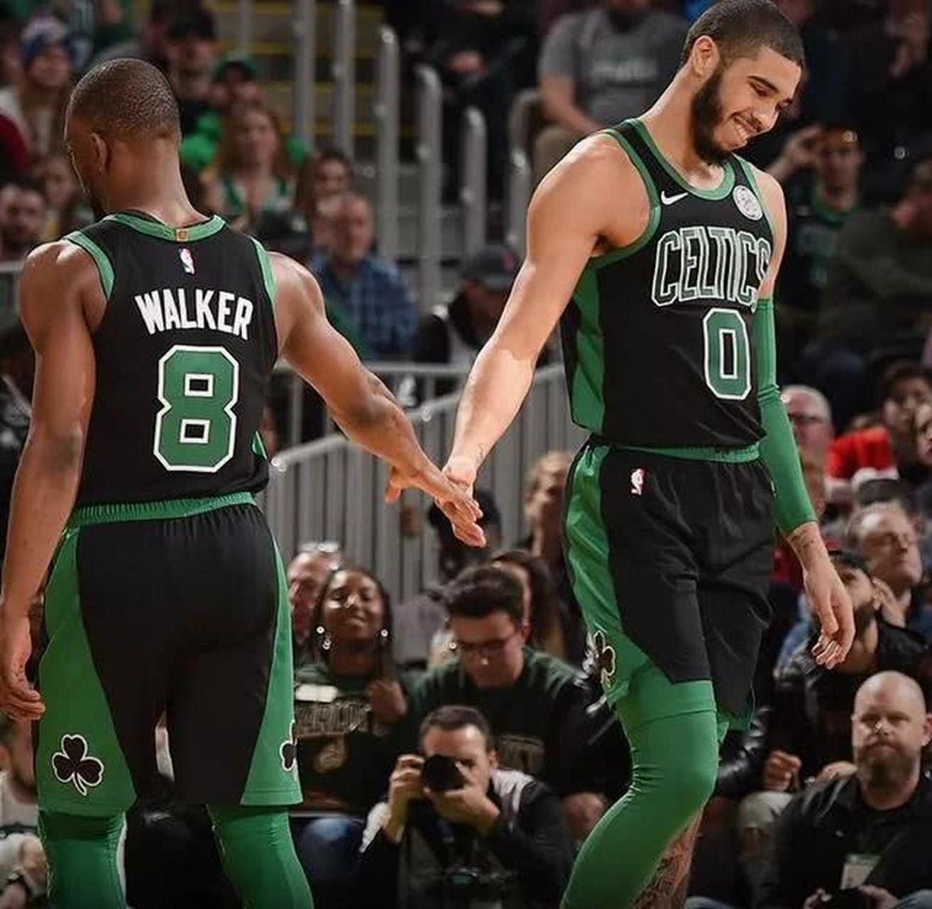 关于奇才取胜,取得季后赛前进宝贵一步的信息 关于奇才取胜,取得季后赛前进宝贵一步的信息